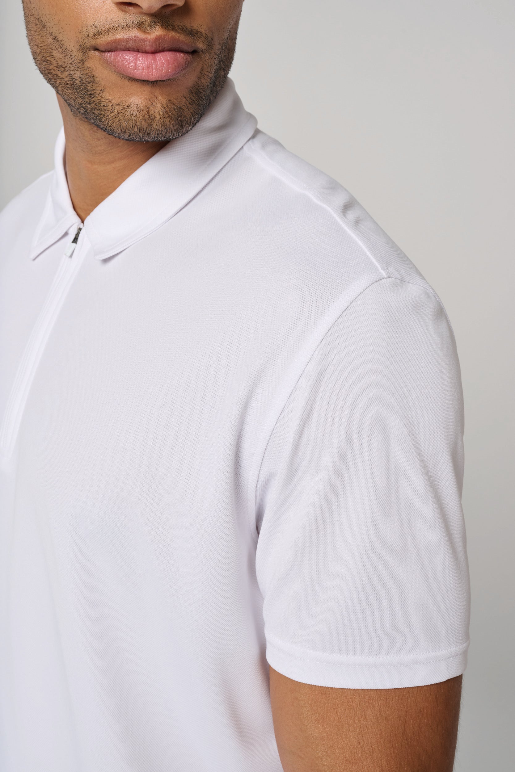 Men's sports polo shirt with 1/4 zip and zipper